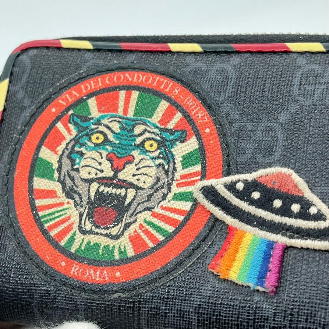 GUCCI ケース ラウンドジップ ナイトクーリエ GGスプリーム ロゴ入