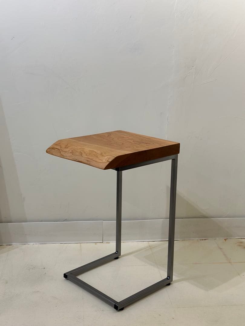 ⭐*9様 赤字覚悟　一枚板　サイドテーブル