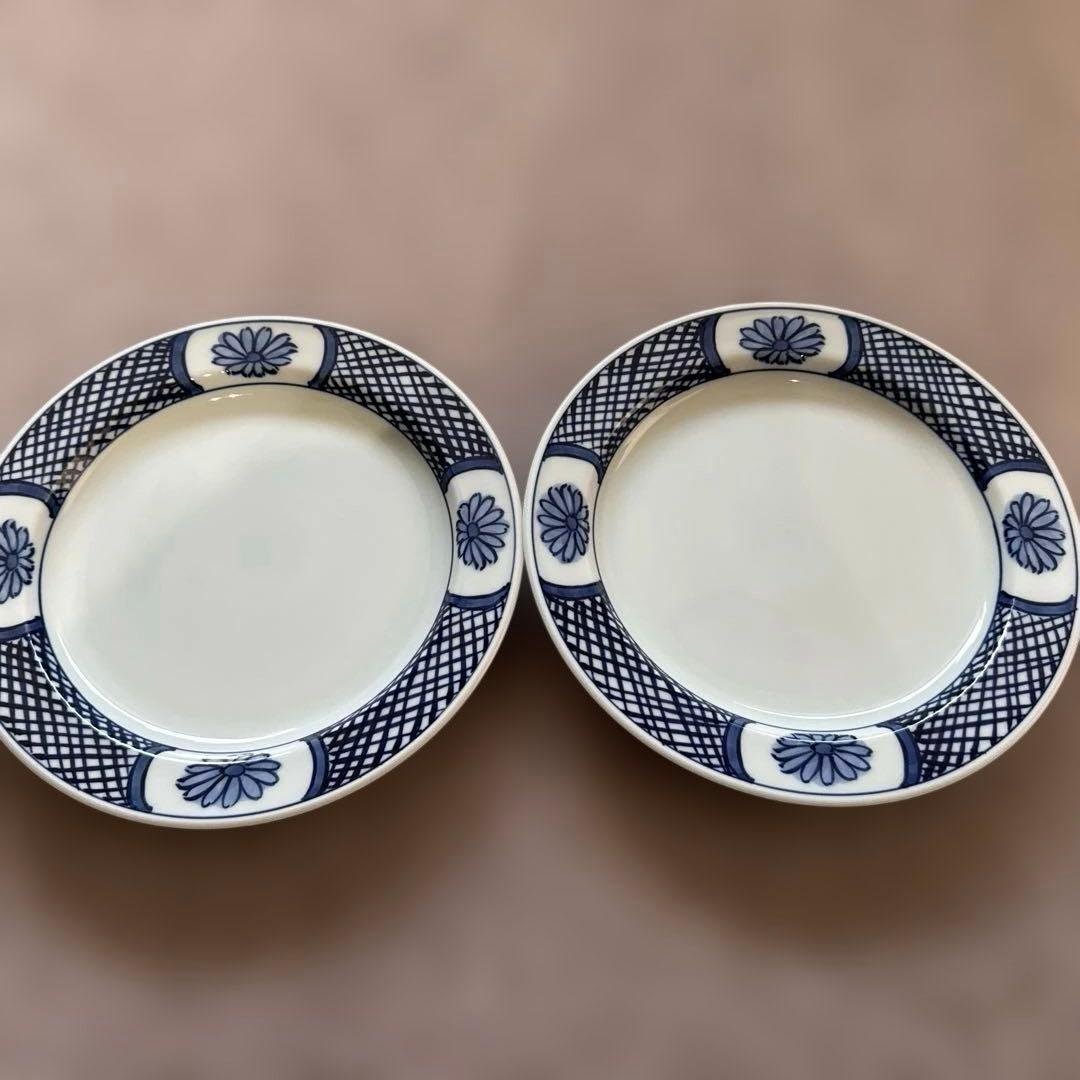 源右衛門窯　染付菊絵皿　2枚セット