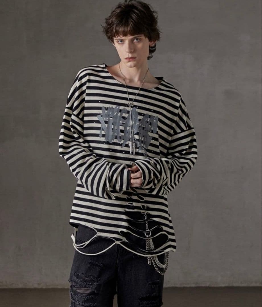 【新品未開封】Mサイズ　GRANCYラインストーン　ボーダーロンT