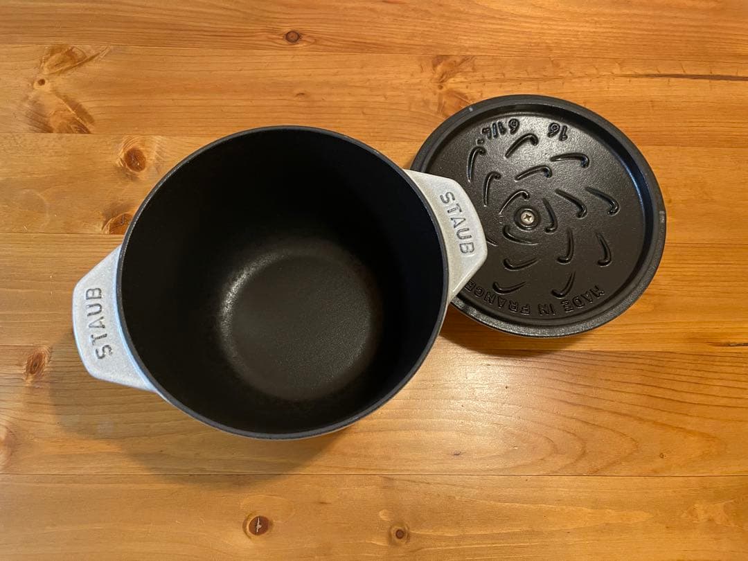 STAUBストウブ ラ ココット de GOHAN グレー M 16cm