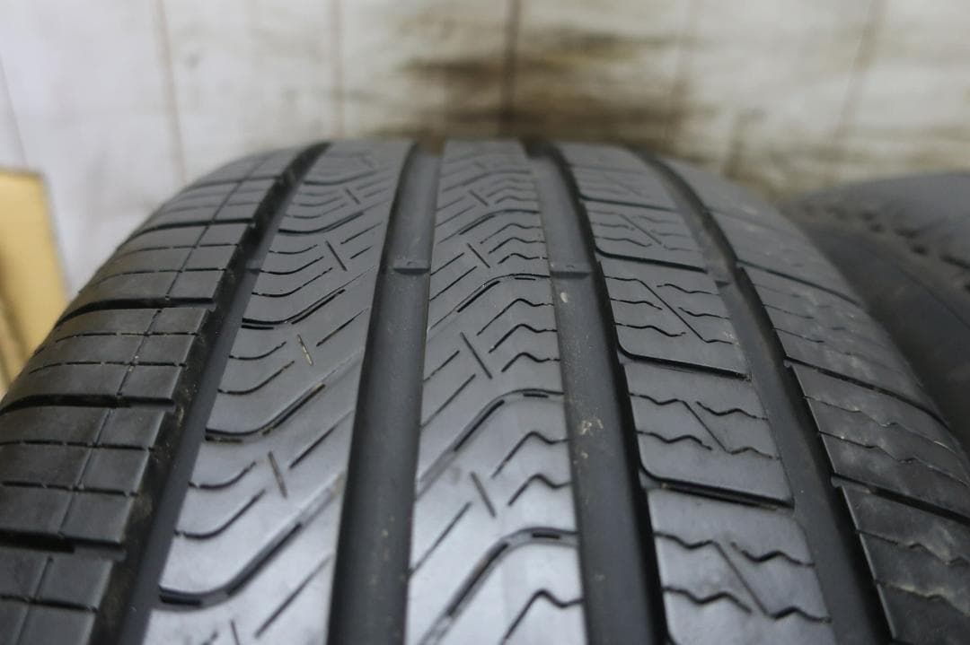 2024年製　ピレリ　P8　FS　215/50R17　バリ溝80~90%　4本