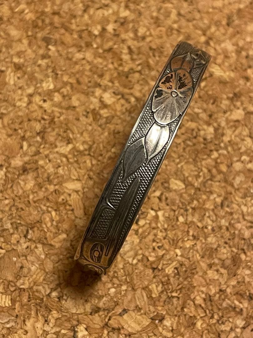 ◆感謝価格◆ハミングバード◆シルバーバングル◆