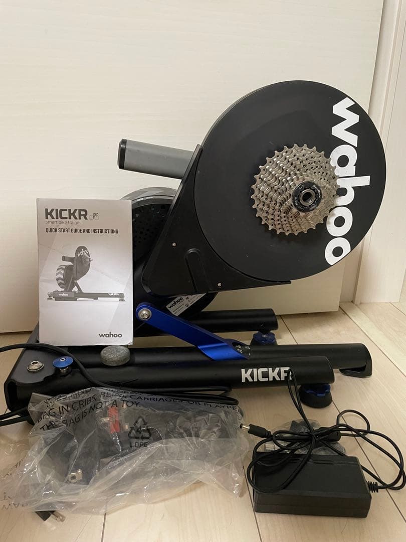 Wahoo KICKR トレーニングローラー台