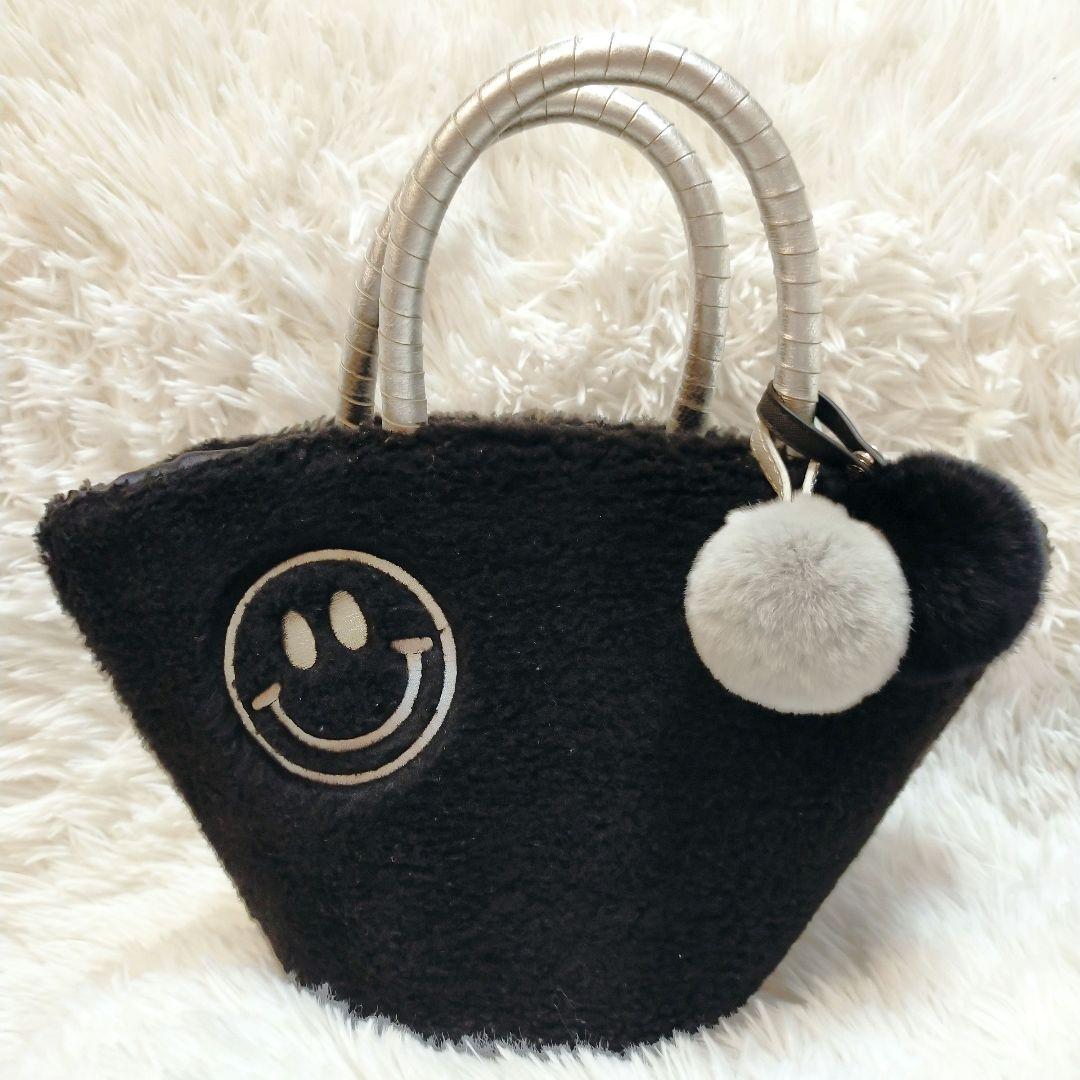 美品☆サロンドアルファード　エコファースマイルトートバッグ チャーム付 黒 希少