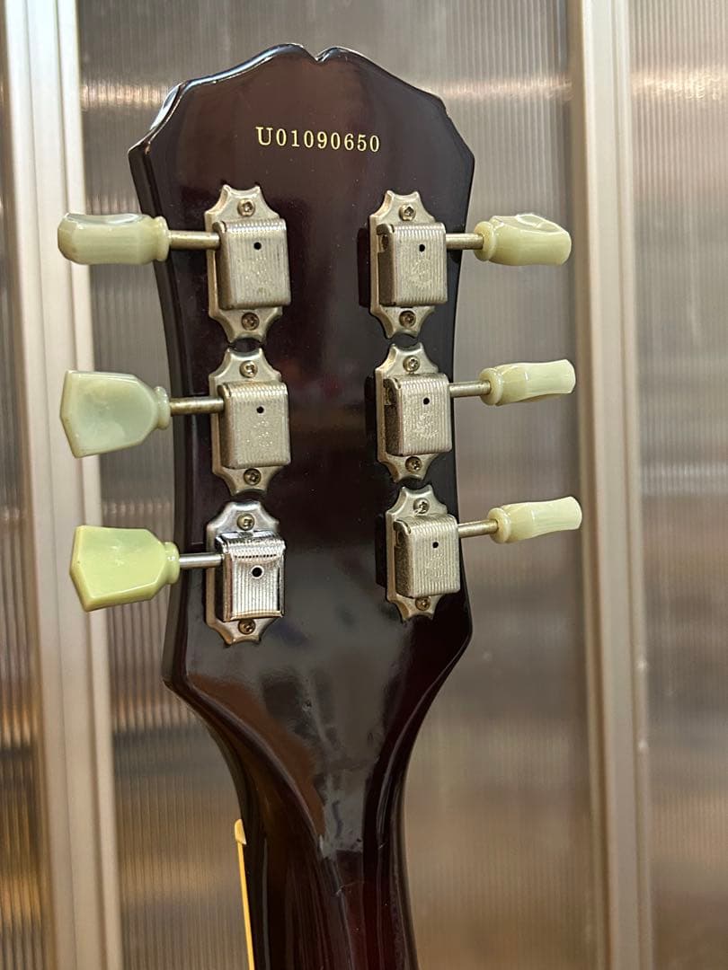 ギター Epiphone Les Paul Standard EMG 81 85