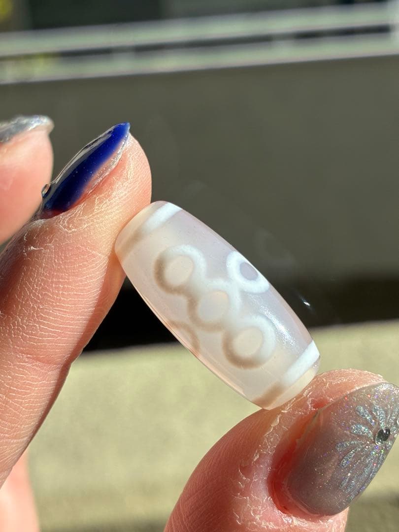 高品質✨艶とクリア感あり　老玉髄　天然白天珠　閃電五眼天珠✨