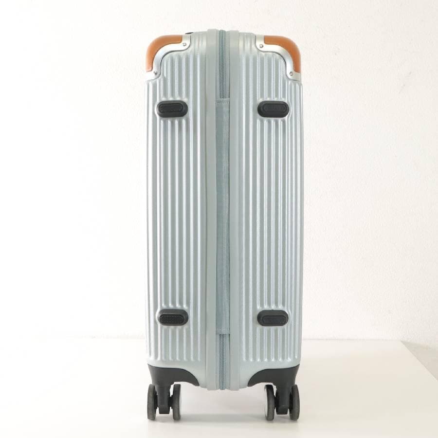 値下展示品 スイスミリタリー 20インチ スーツケース シルバー 機内持ち込み