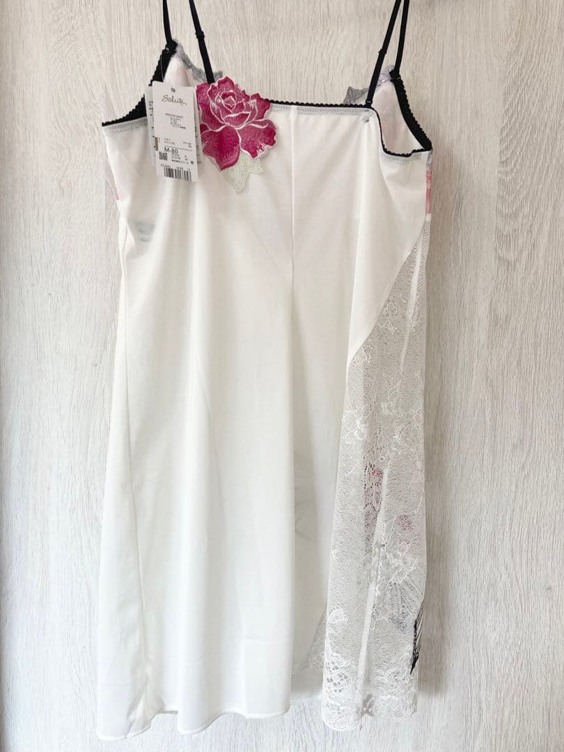 新品　ワコール　サルート　60G マイフェアレディスリップ M-80 IV