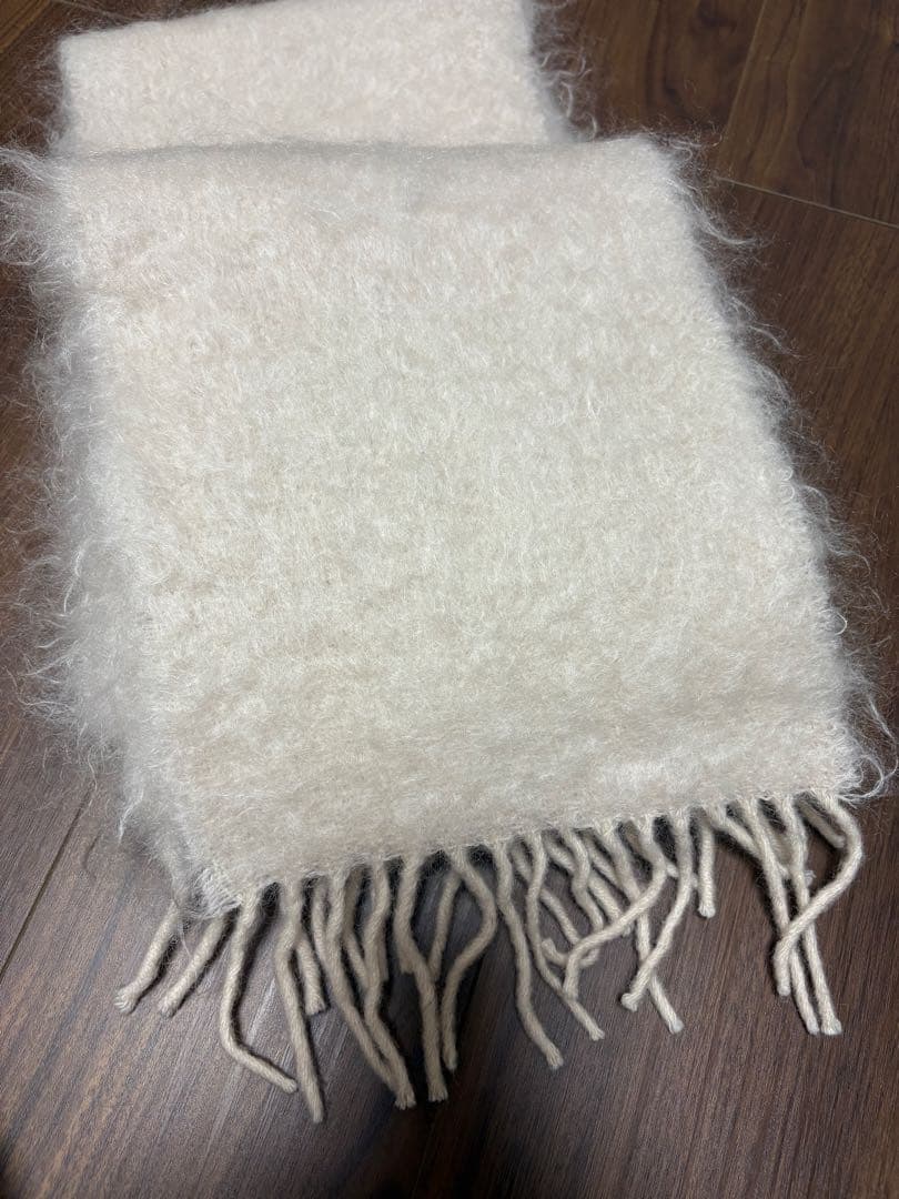 LOEWE モヘアマフラー　ホワイト