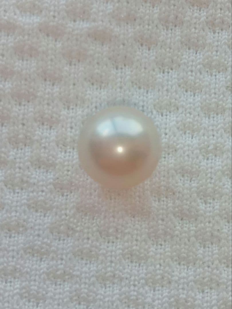 本真珠美品穴なし丸玉6ｍｍ新品未使用美品一粒