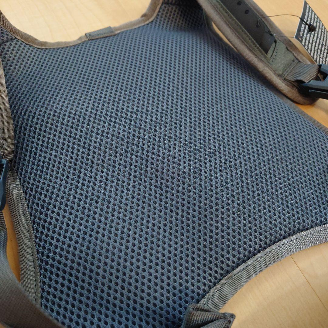 SIMMS シムス トリビュータリー ハイブリッド チェスト パック【バサルト】