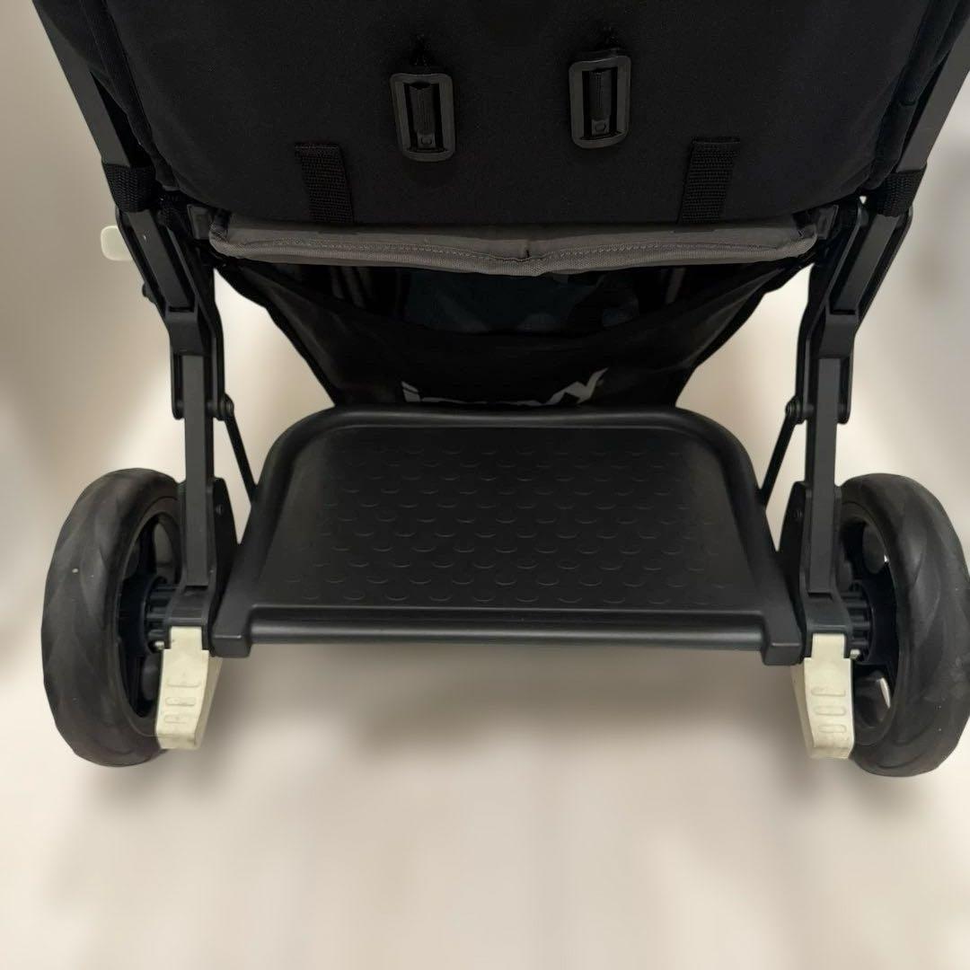 JOOVY ジュービーカブースウルトラライト　グラファイト　二人乗りベビーカー