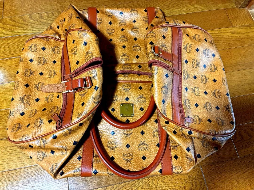 MCM レザーボストンバッグ　ビィンテージ　大容量