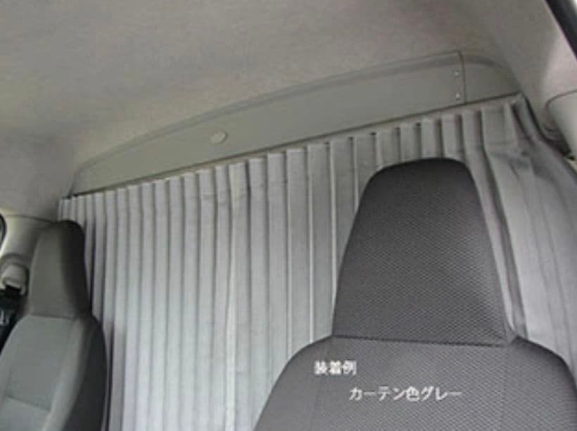 KAZ FACTORY カズファクトリー ハイエース 車中泊 カーテン マウント