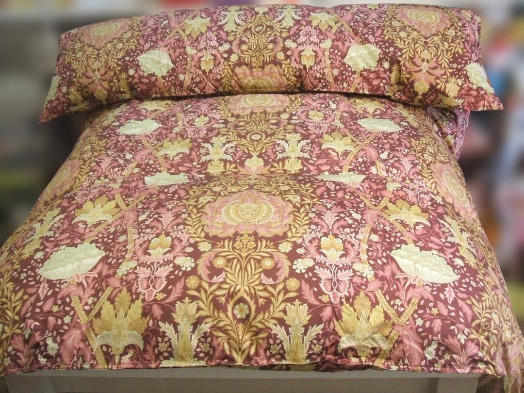 （ダブル）新品【六つ星】ブラック ＊フランス産９５％＊増量１，７キロ＊羽毛布団