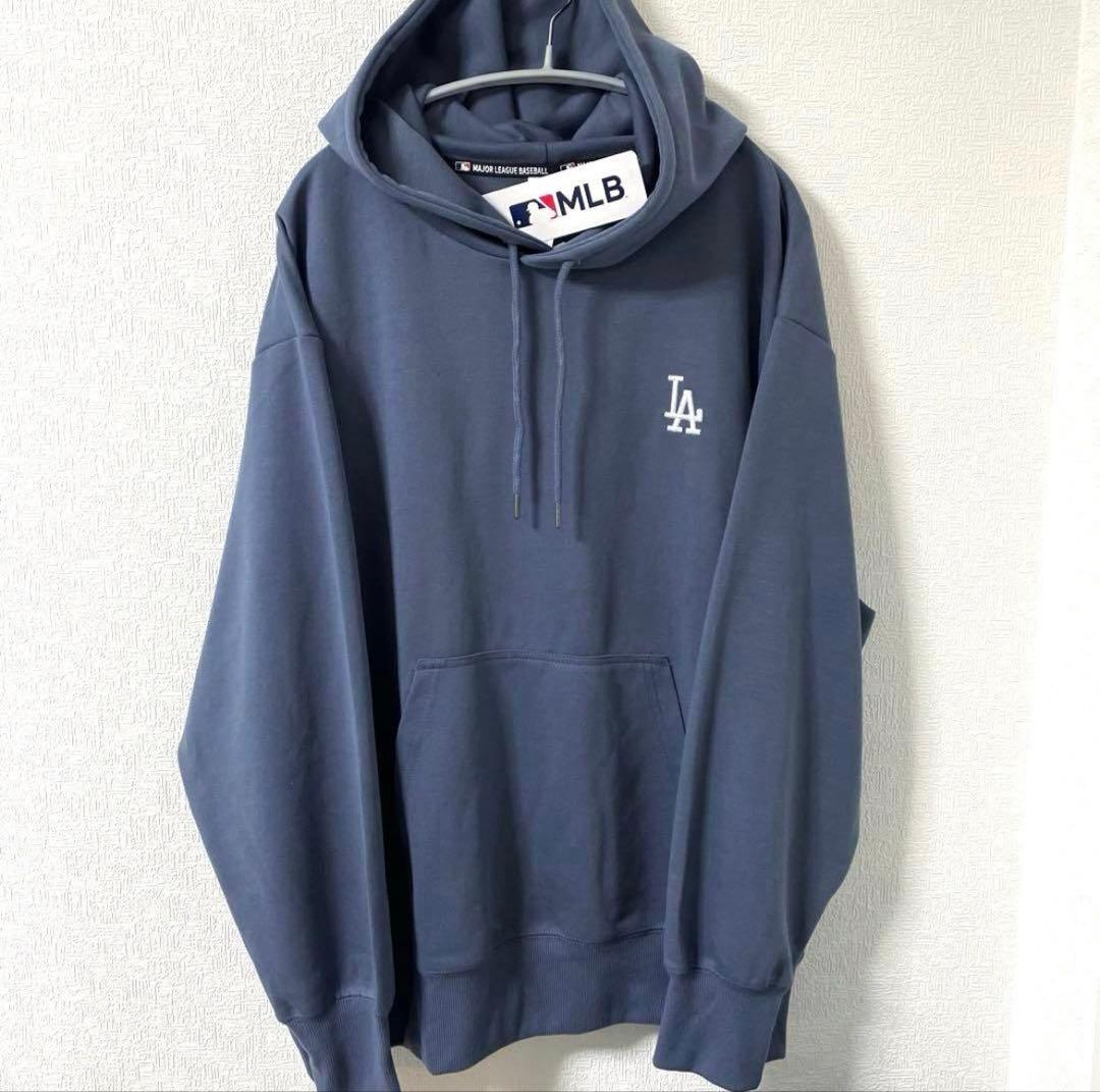 新品　ドジャース　 パーカー　スウェット　刺繍ロゴ　バックプリント　3L