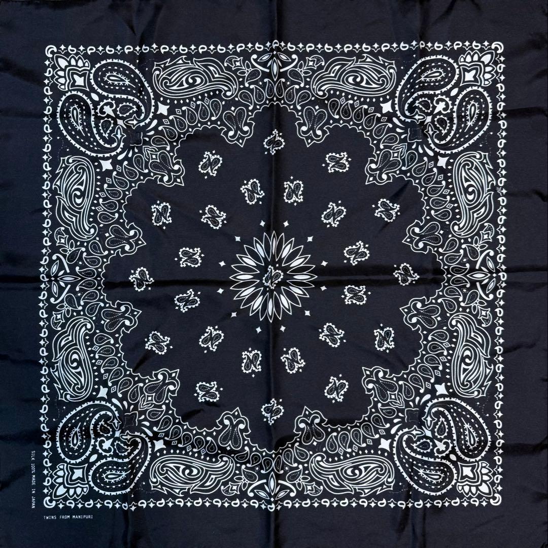 マニプリ　シルク100%バンダナプリントスカーフ65cm 新品未使用