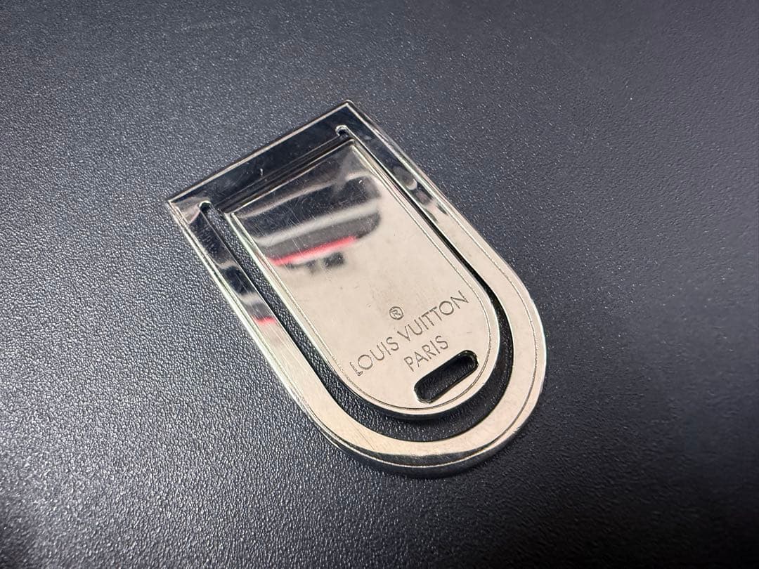 ルイ・ヴィトン マネークリップ メタル製