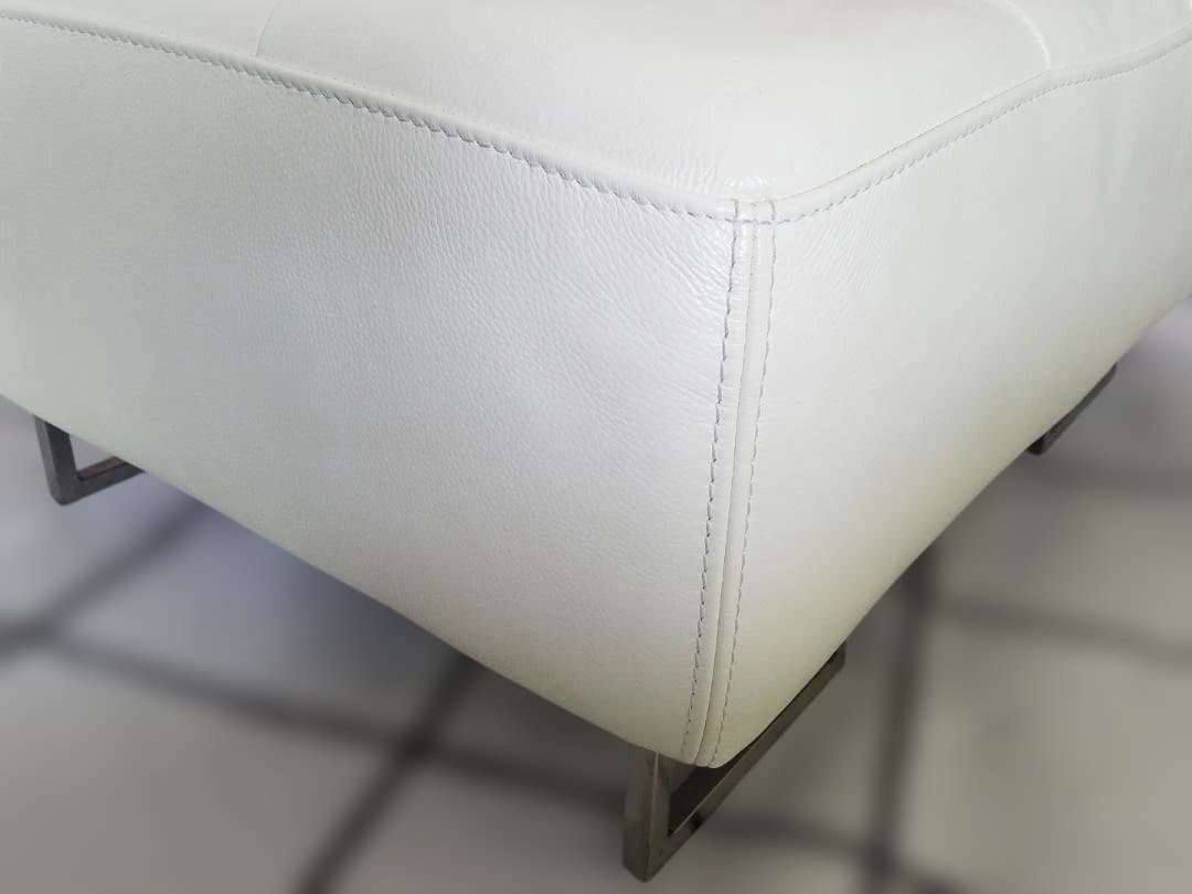 ②IDC 大塚家具 本革 オットマン L/Sコンフォート ホワイト レザー 中古
