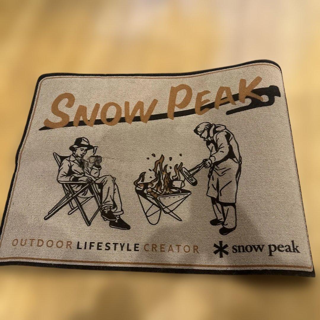 【非売品】 peak アウトドアフロアマット