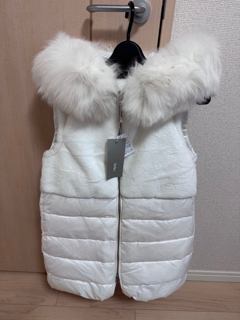 新品⭐️シェリエ sheller FOXファードッキングダウンベスト♡ホワイト 白