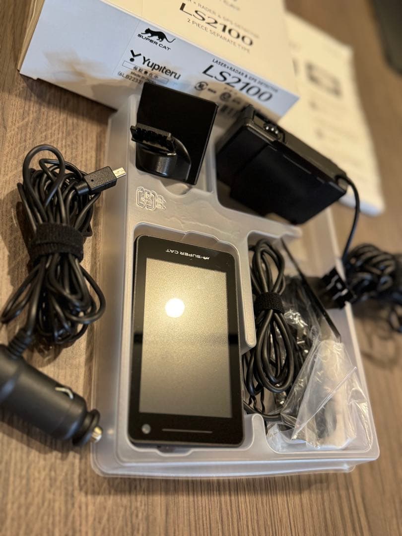 Yupiteru LS2100 レーダー探知機本体