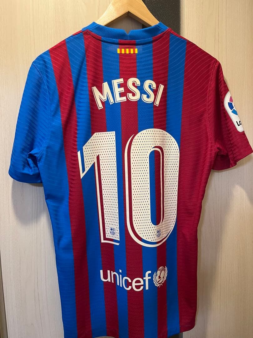 メッシ バルセロナ レアユニフォーム