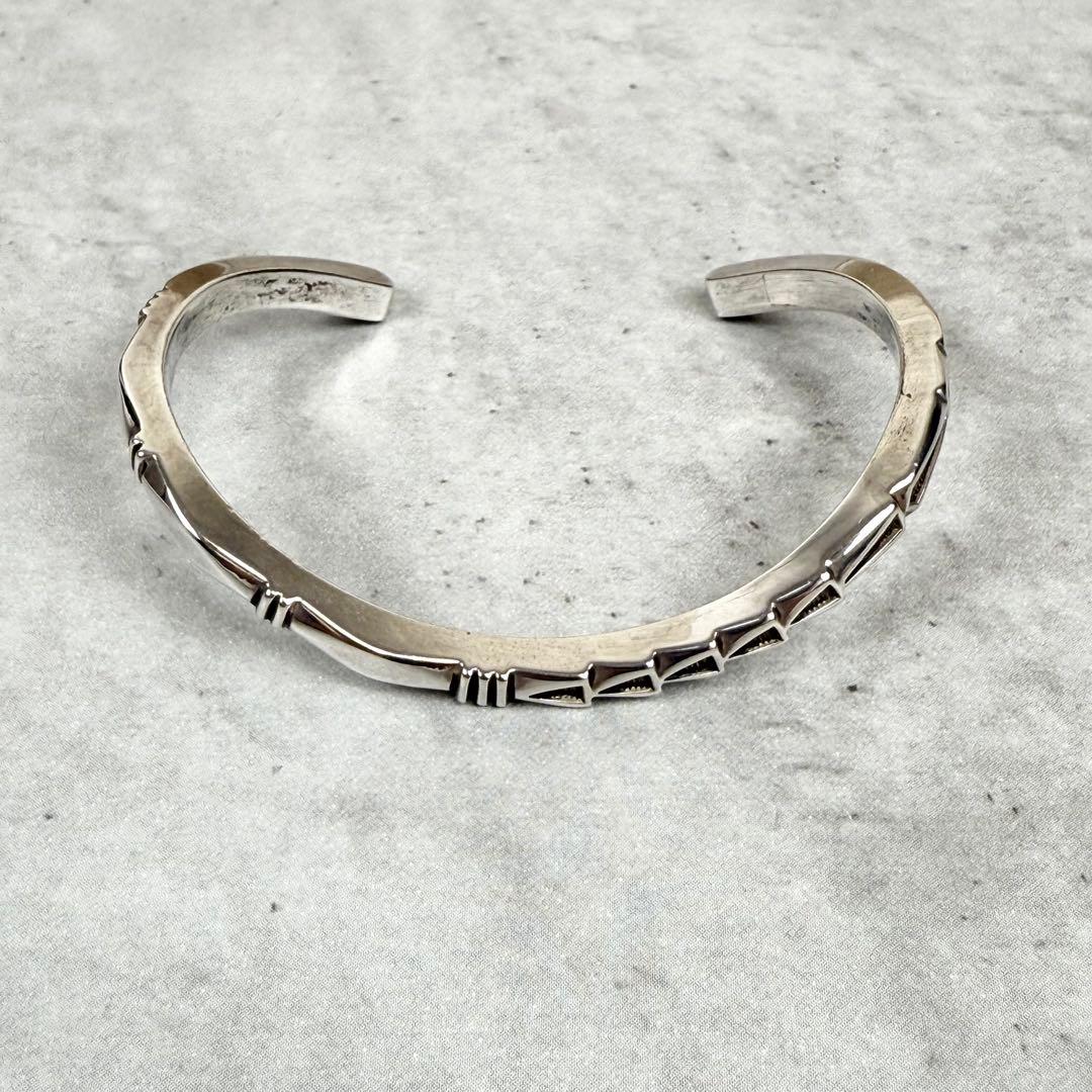 sion sion様　ジェニファーカーティス スクエア ウェイブバングル