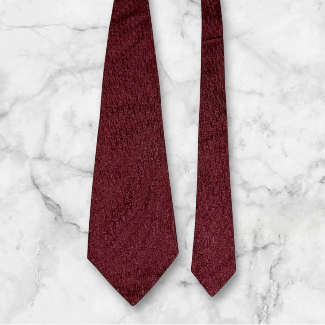 Dior ディオール　ネクタイ　赤　トロッター　ジャガード