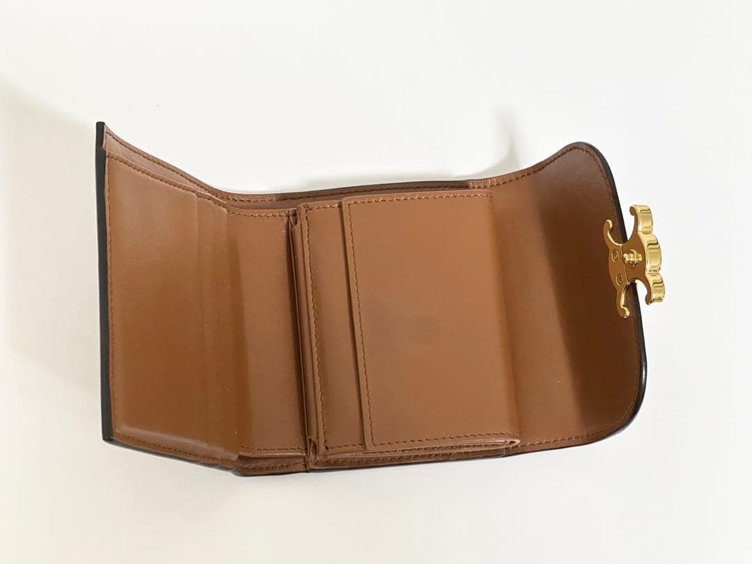 【値下げしました】チェック柄 三つ折り財布 ゴールド金具