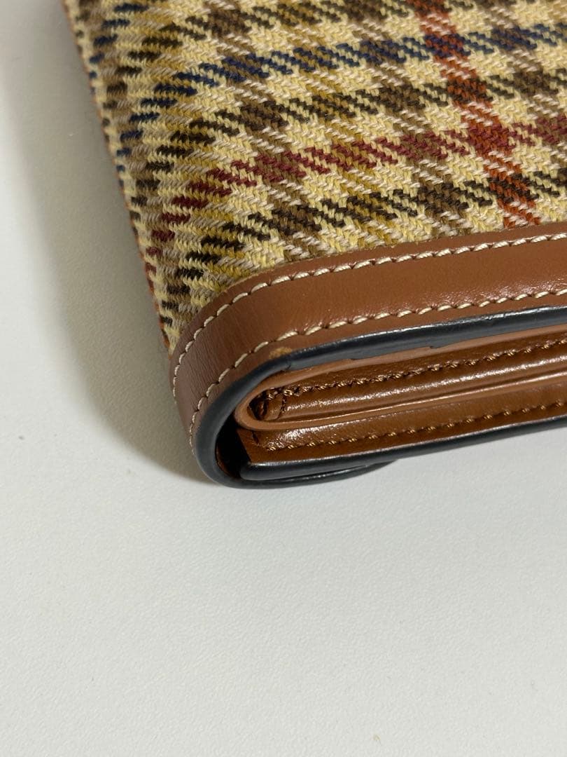 【値下げしました】チェック柄 三つ折り財布 ゴールド金具