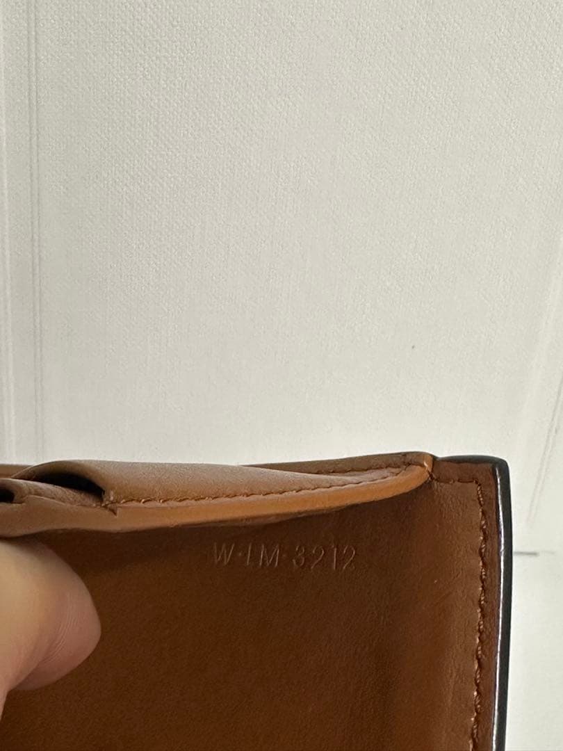 【値下げしました】チェック柄 三つ折り財布 ゴールド金具