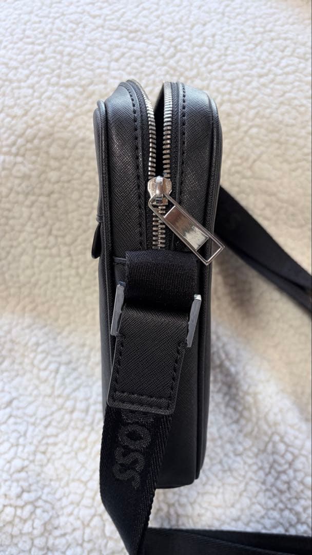 【美品】BOSS レポーターバッグ