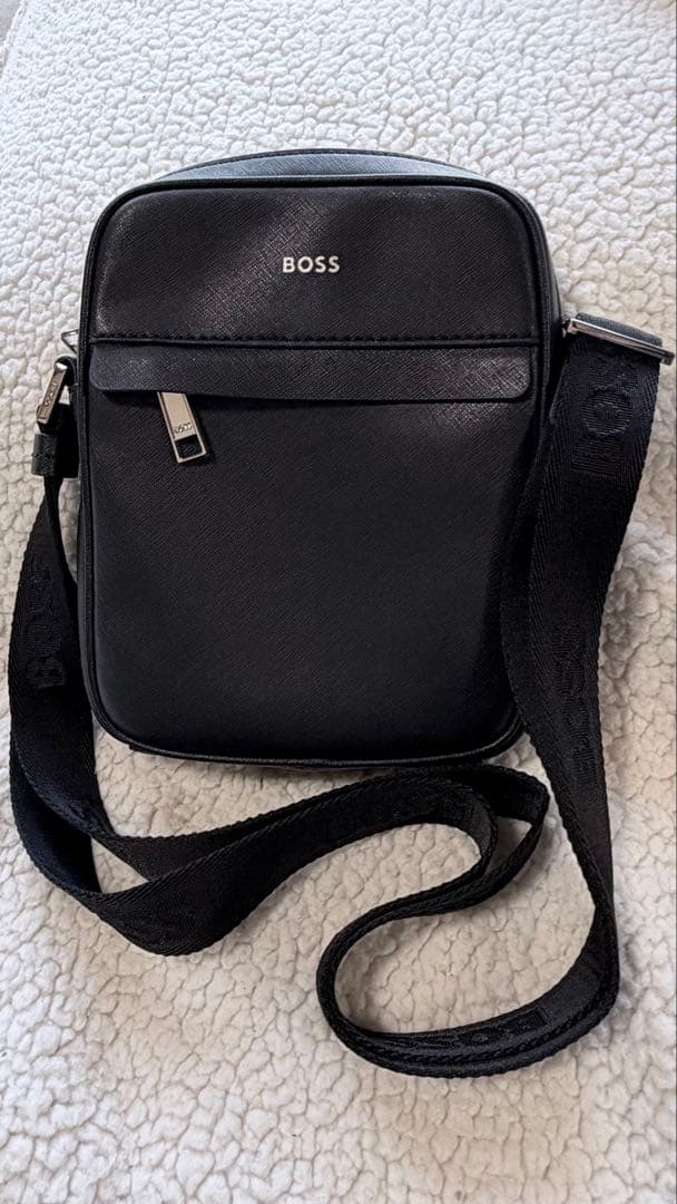 【美品】BOSS レポーターバッグ