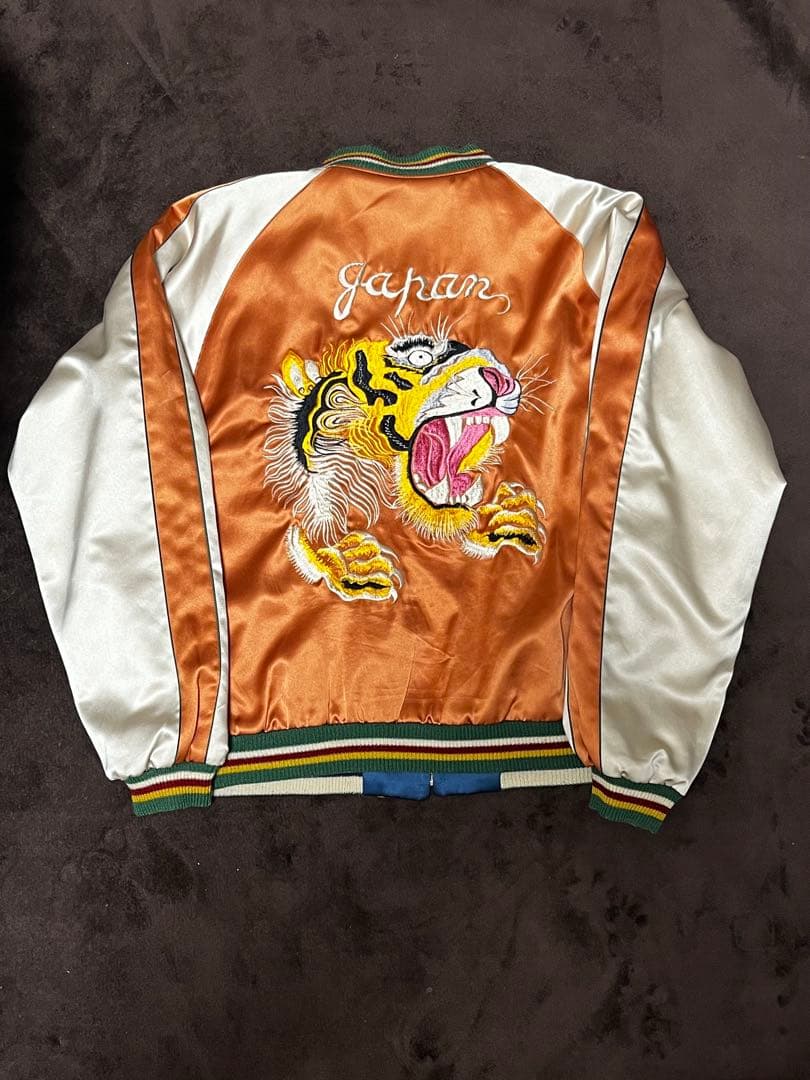 M品番 TAILOR東洋 青虎刺繍 ハワイ風景