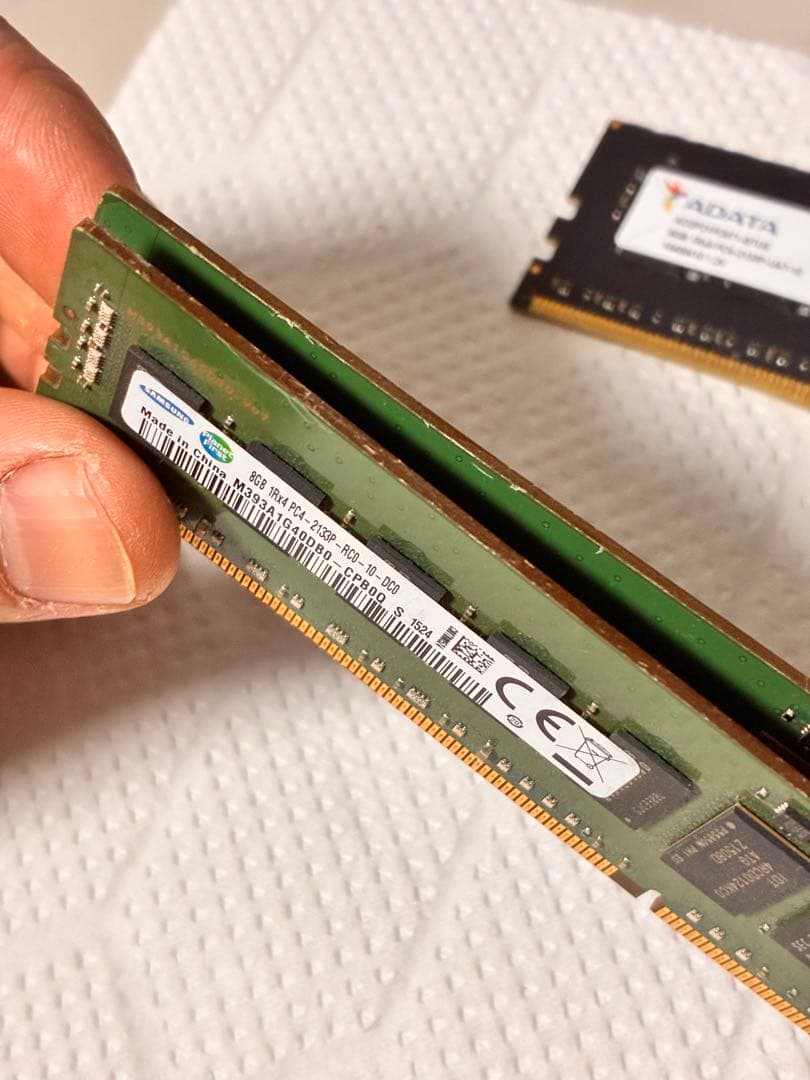 メモリPC4-2133P 8GB メモリ 8×3(24GB)ジャンク品