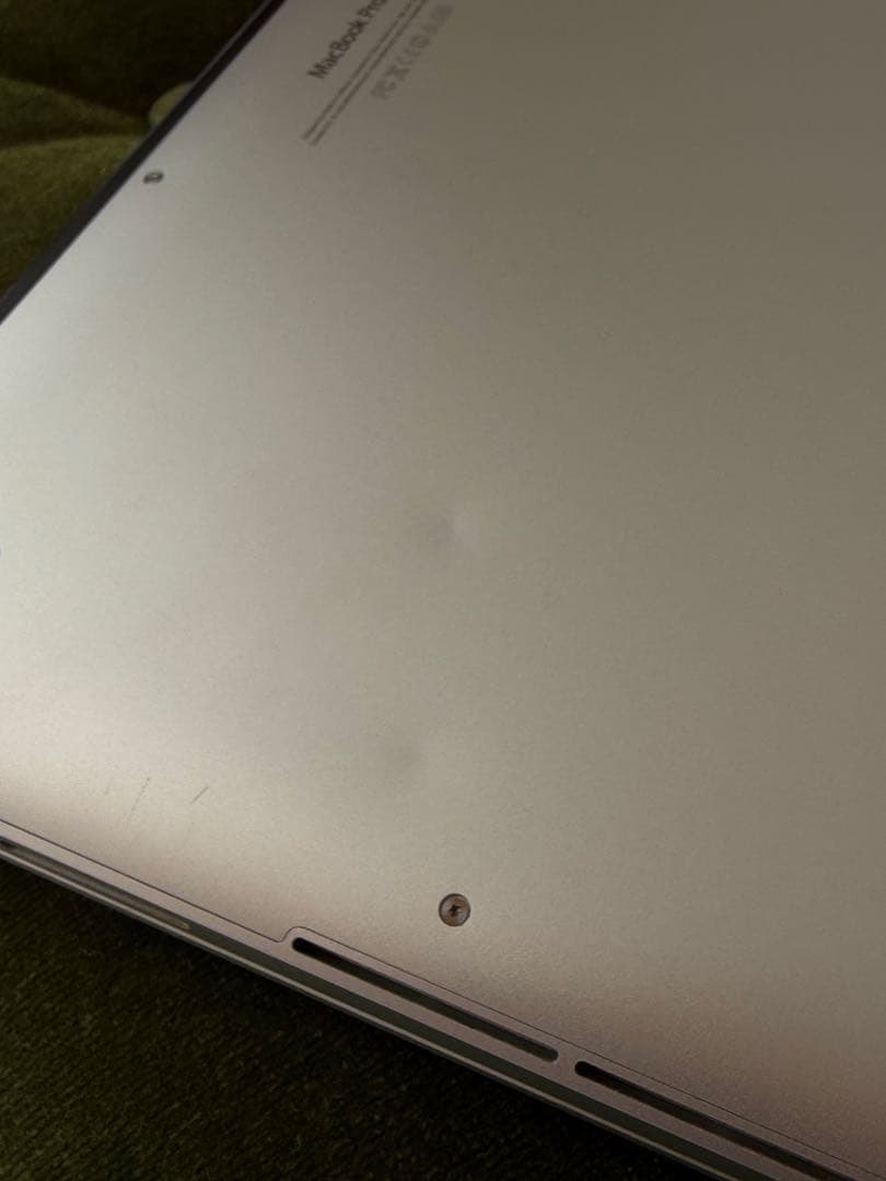 コーティング剥がれなし！MacBook Pro 13インチ 2014