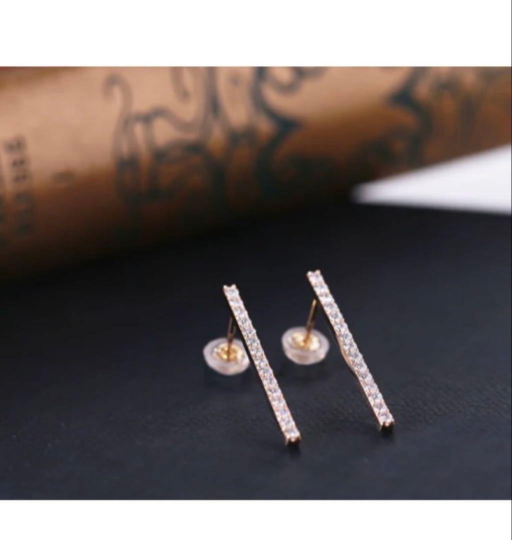 オレフィーチェ　ダイヤピアス