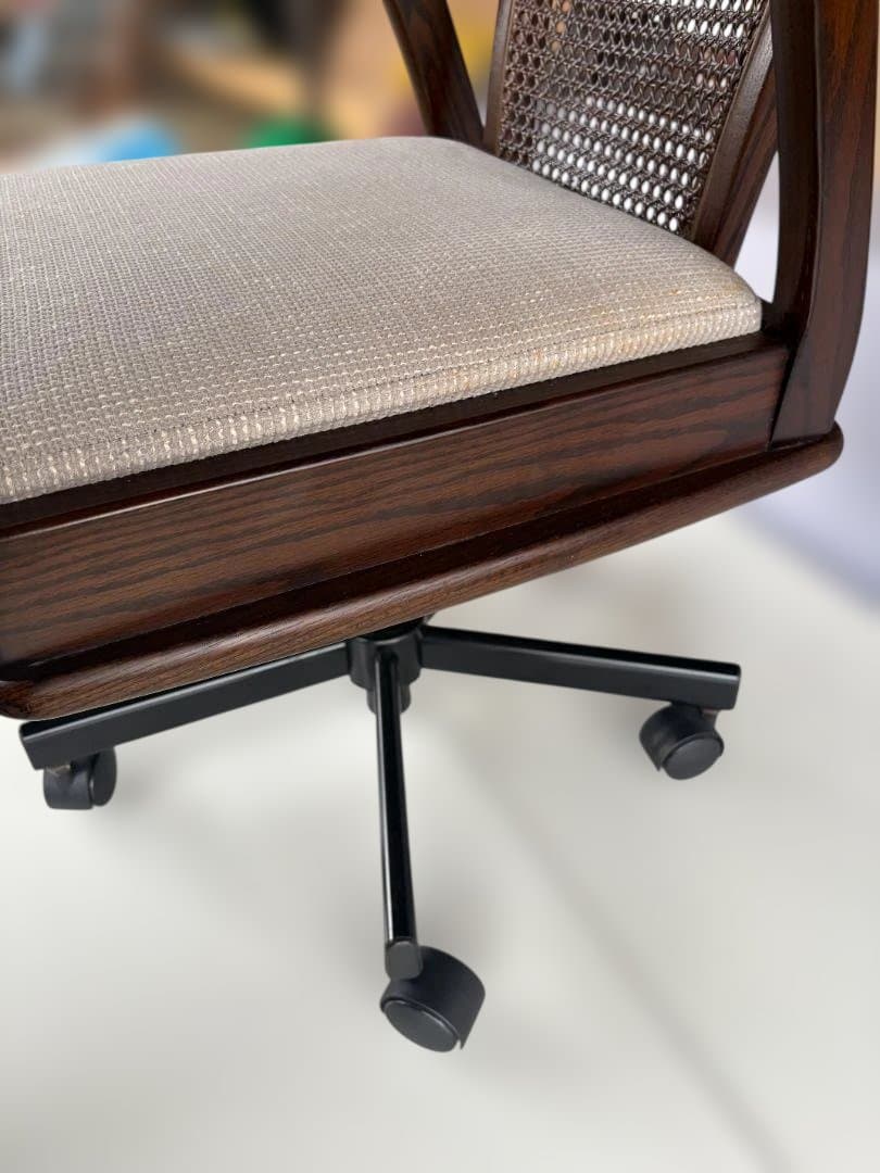 maruni デスクチェア　ダイニングチェア　昇降機能　車輪付き