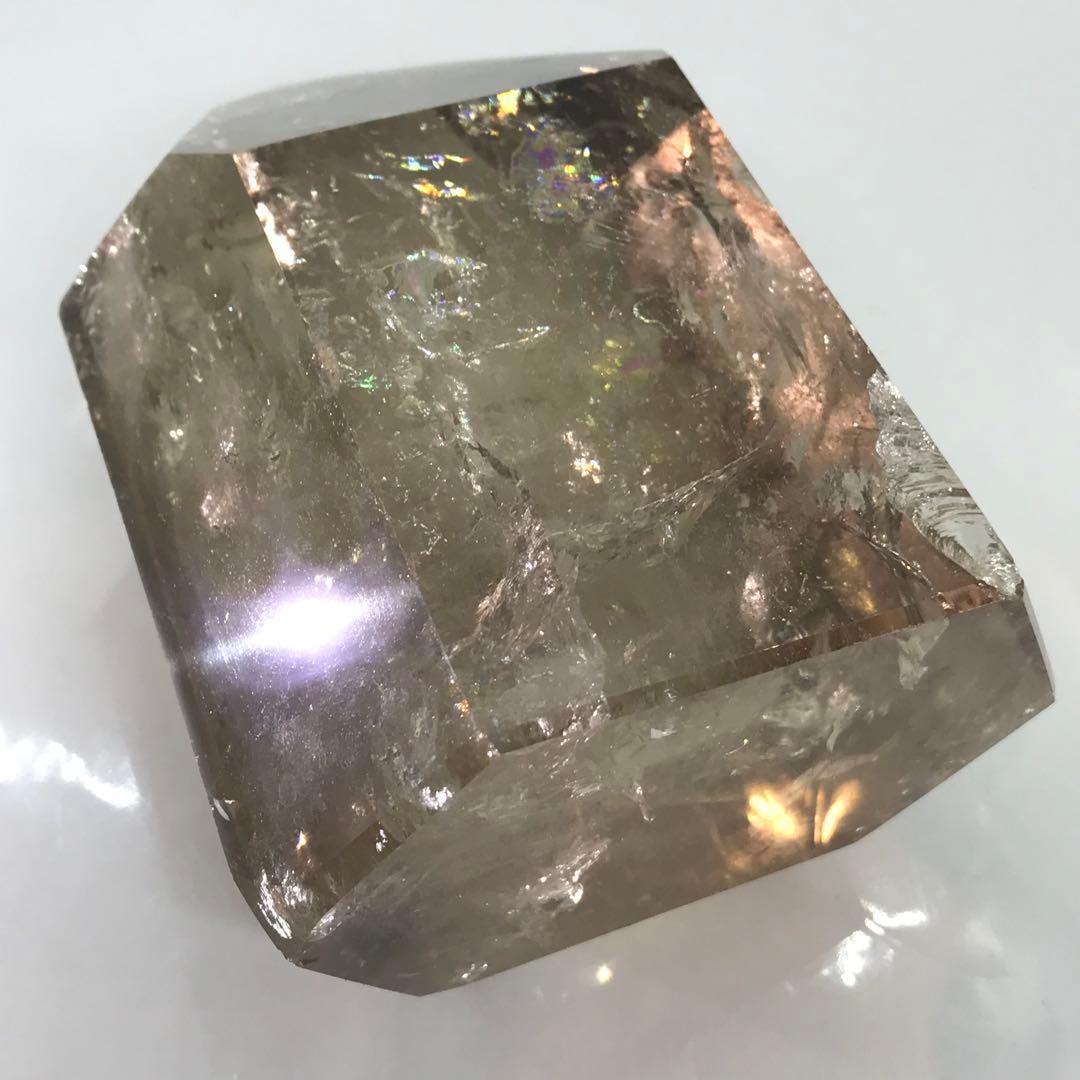 ★天然石★スモーキー虹入りポイント★パワーストーン★透明感がありレインボーも綺麗