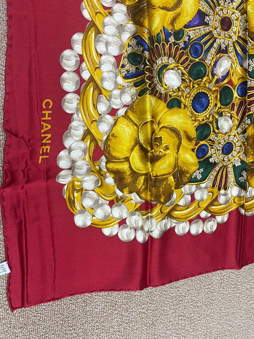 CHANEL 大判スカーフ