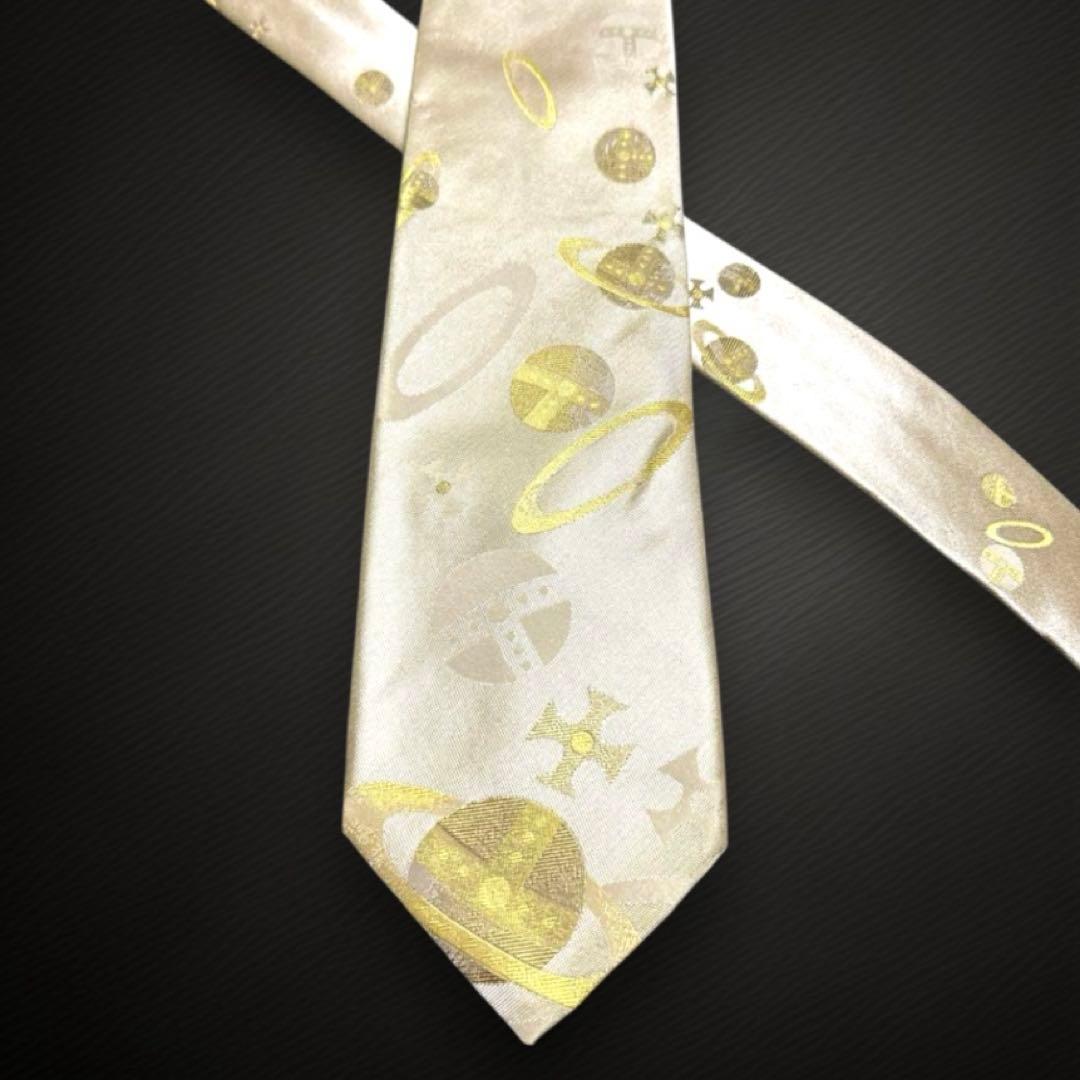 クリーニング済み　世界最高峰　 ヴィヴィアンウエスト　オーブ　 ネクタイ