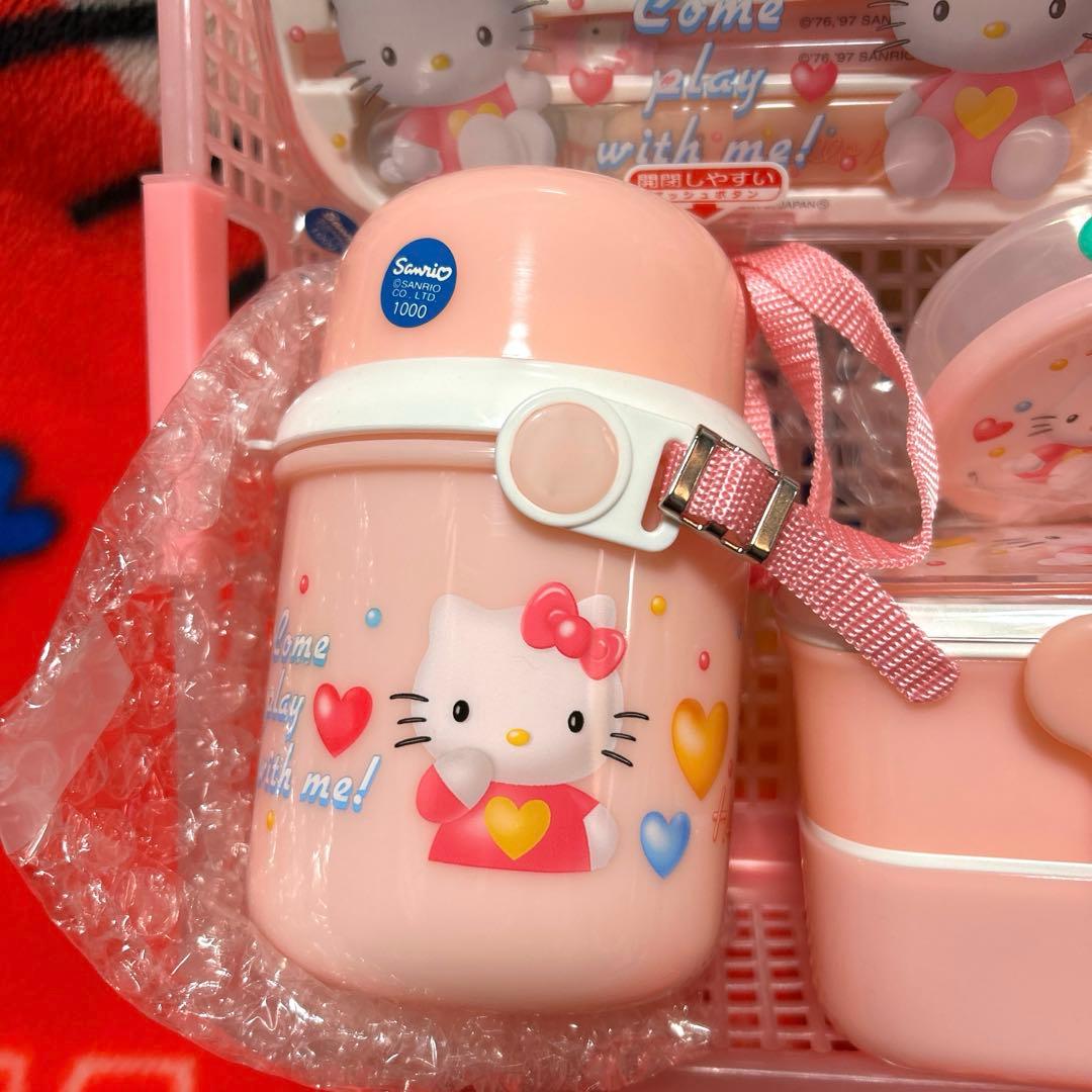 キティ　ランチグッズ　弁当箱　トリオセット　水筒　コップ　クロス　巾着袋　レトロ