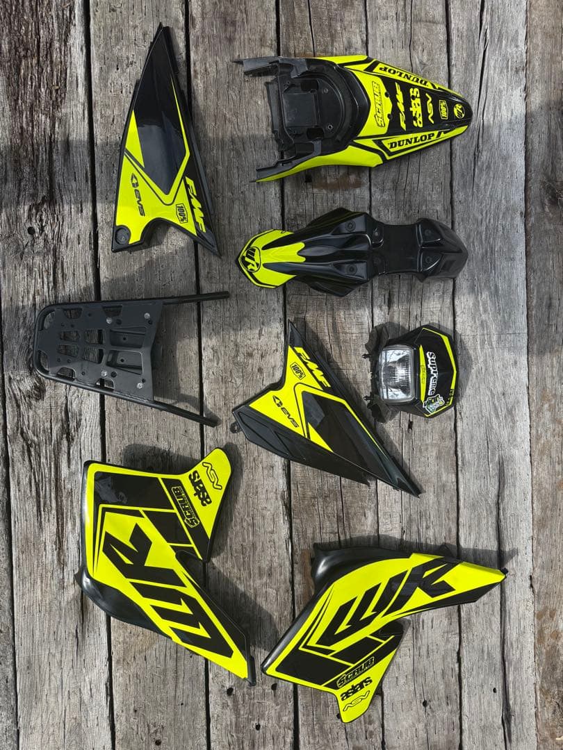 WR250 外装セット