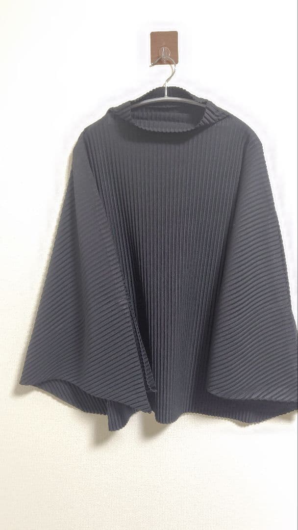HOMME PLISSÉ ISSEY MIYAKE オムプリッセ　トップス　黒