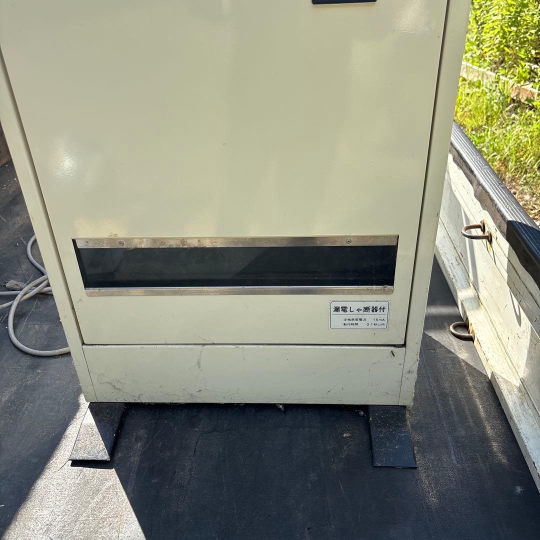 昭和レトロ　たばこ自動販売機　タバコ自販機