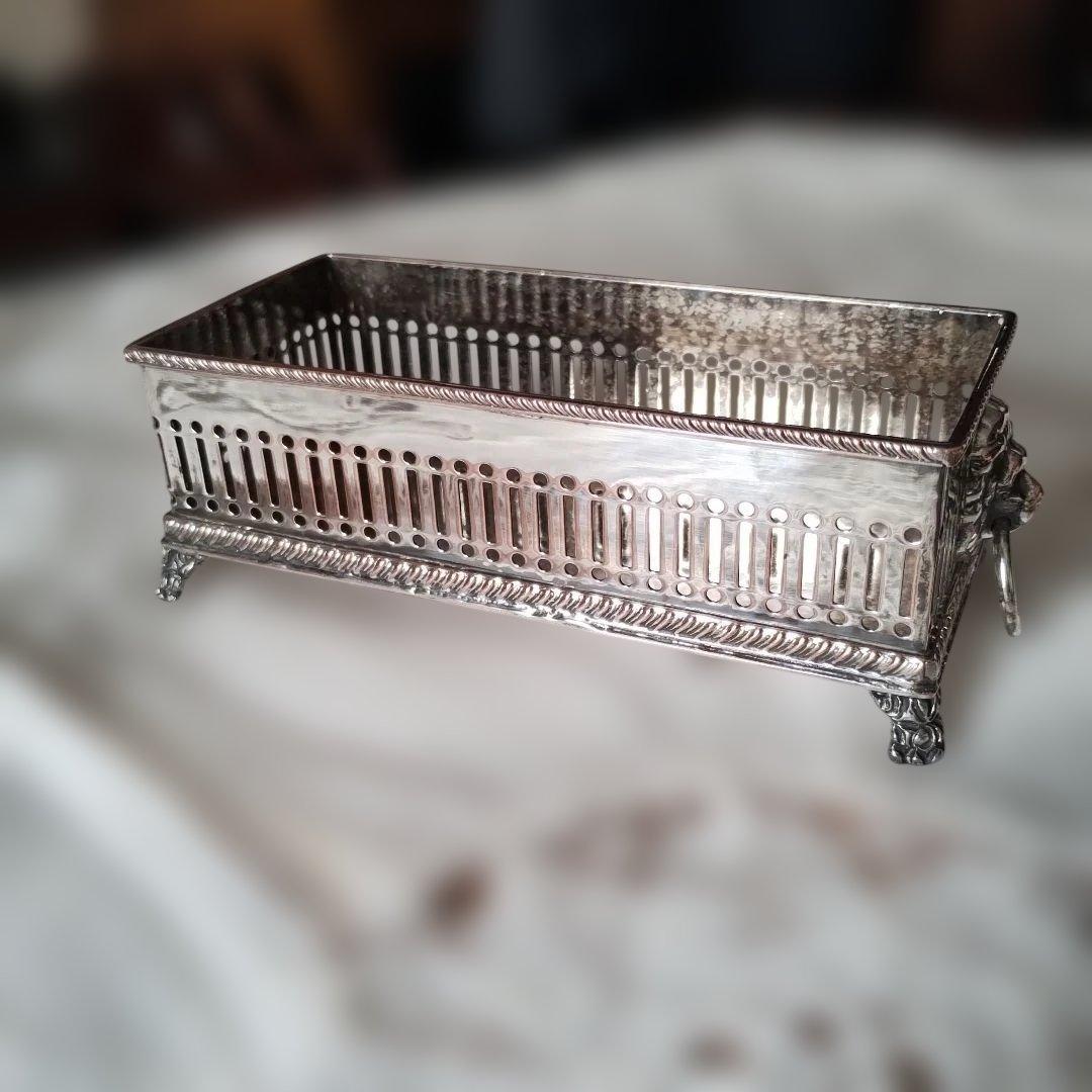 j*e様 ヴィンテージ　マカロンホルダー　ビスケットトレイ　ビスケットラック