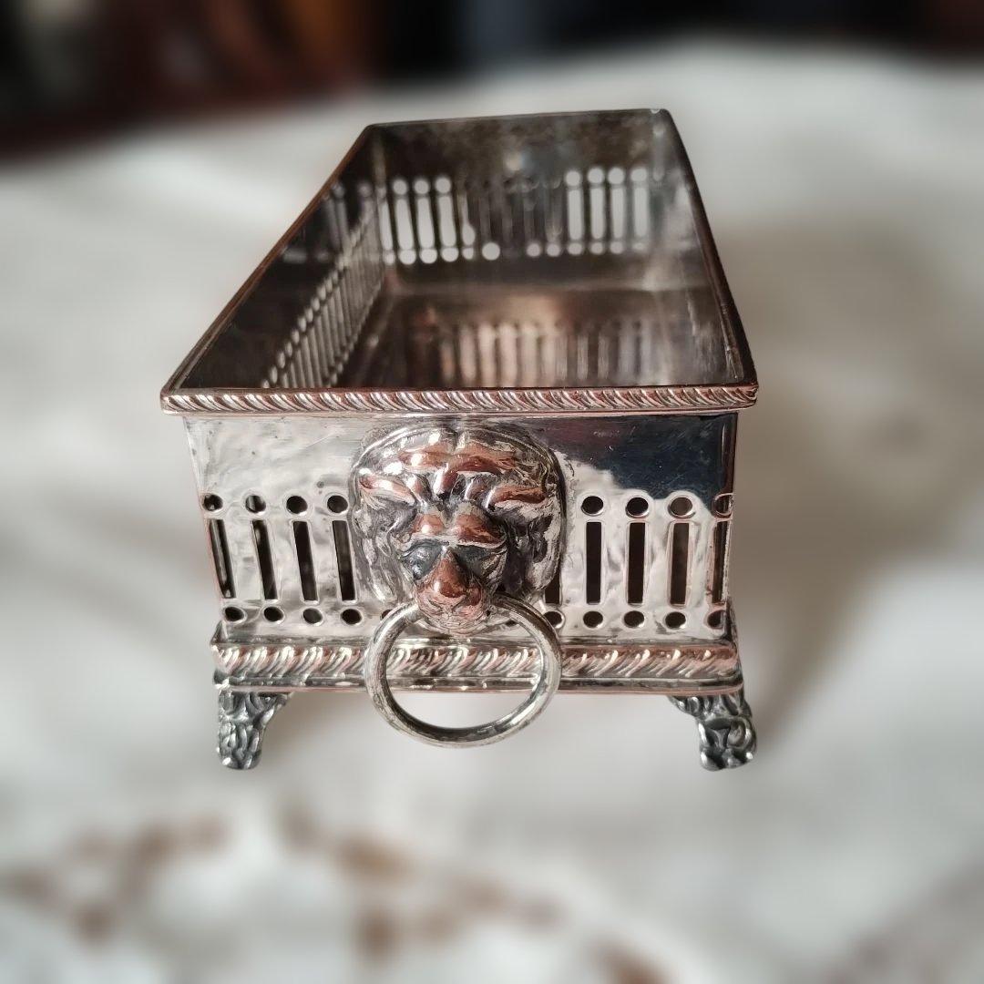 j*e様 ヴィンテージ　マカロンホルダー　ビスケットトレイ　ビスケットラック