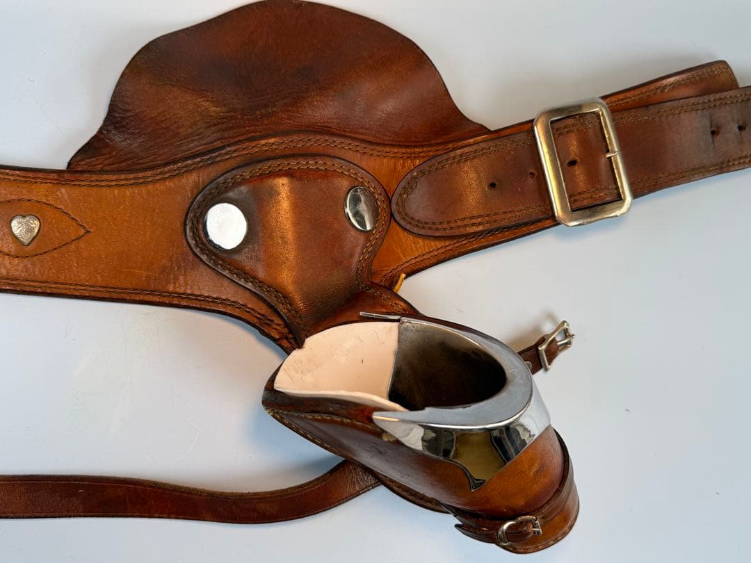 ファストドロー用カスタムホルスター　U.S ERNIE.HILL製（Used)